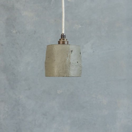 Moss Small Myrtle Pendant