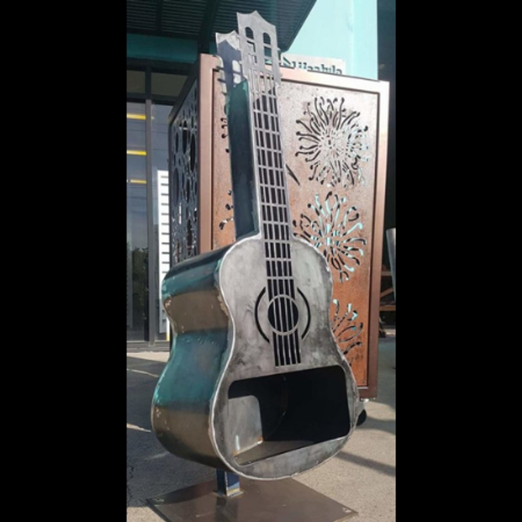 Guitar Fire Pit ArchiPro AU