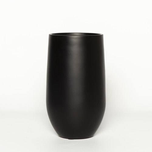 Matte Black Hendra Vase