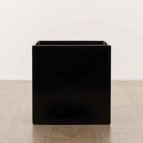 Gloss Black Morningside Cube