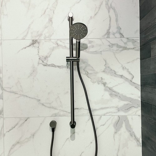 Gunmetal Code Lamone Round Slide Showers