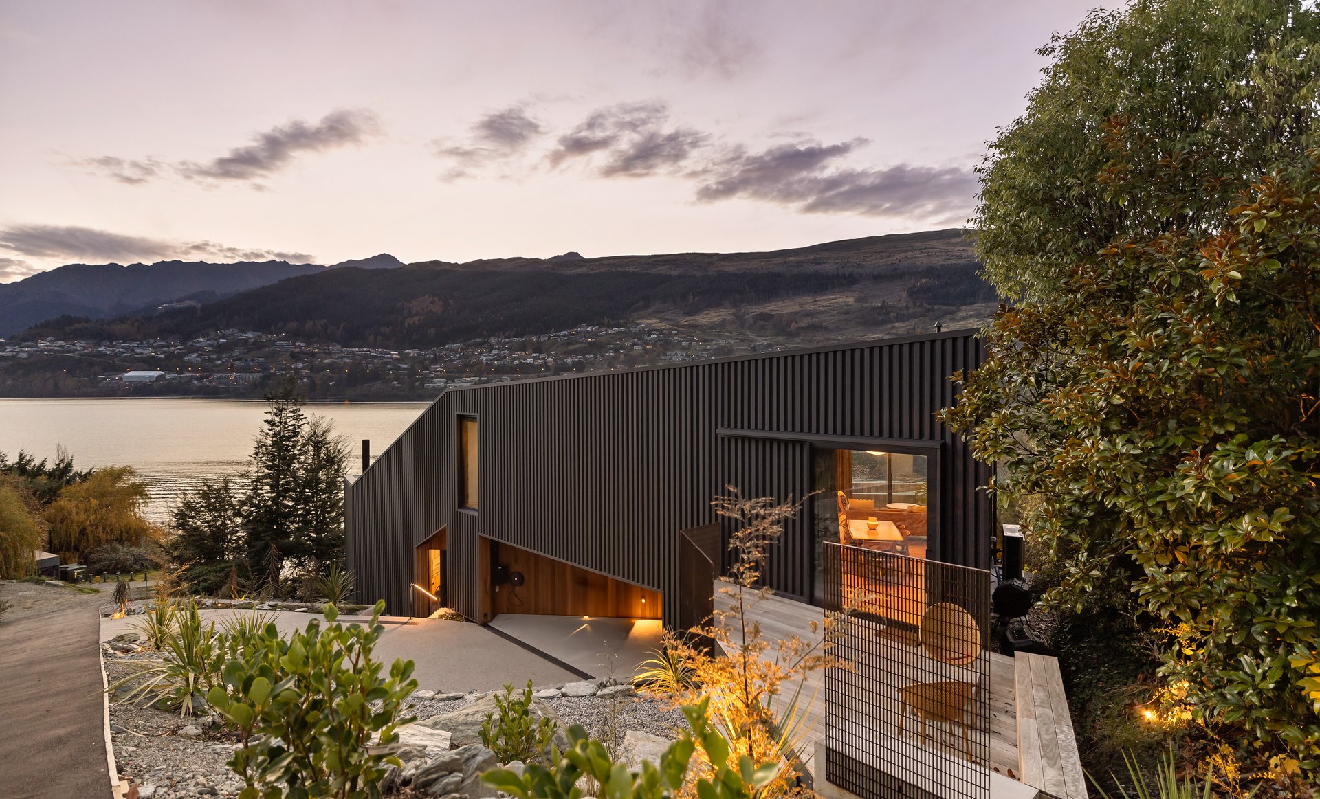 COLORSTEEL MAXAM® Roofing & Wall Cladding