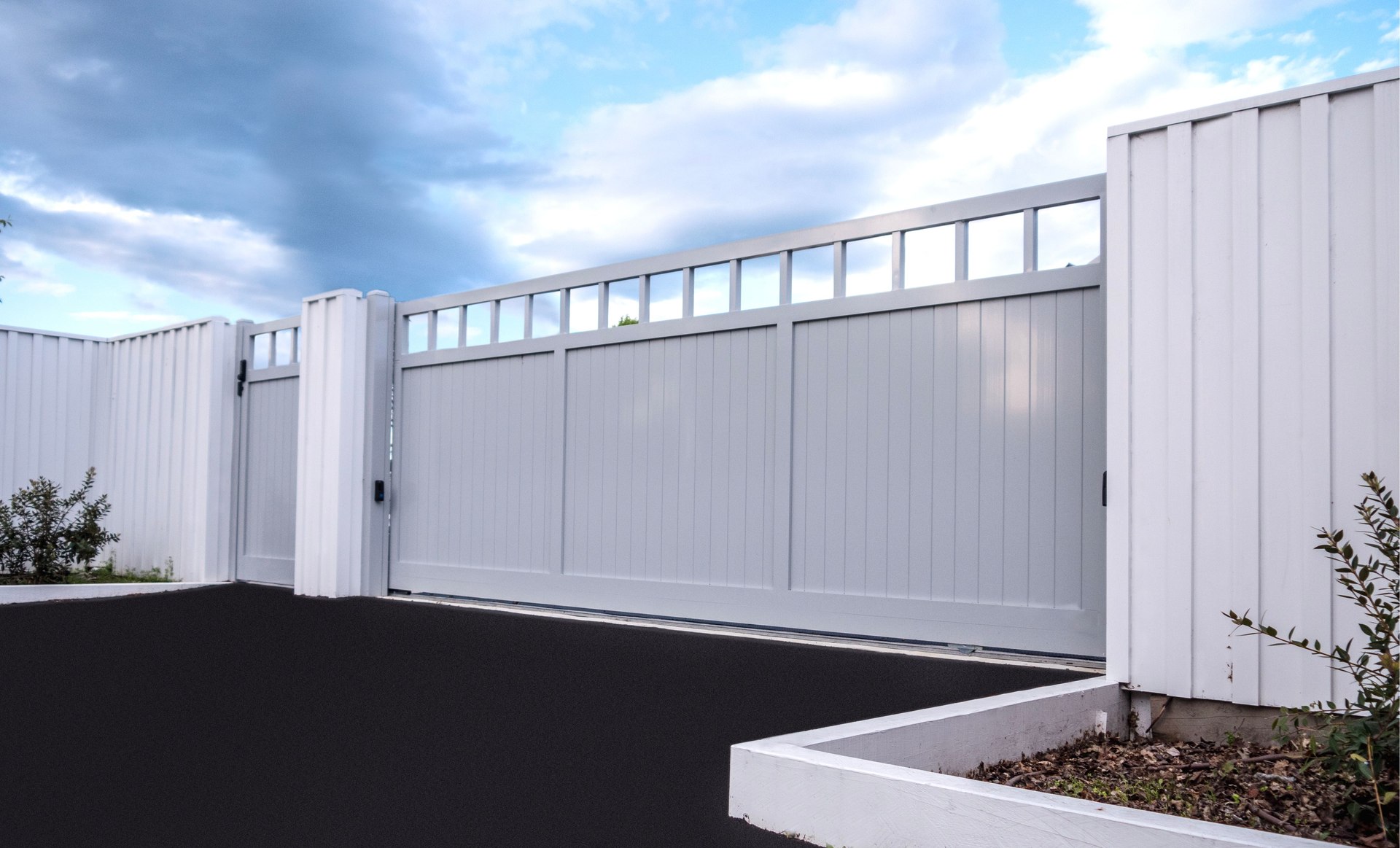 Tongue & Groove Driveway Gates