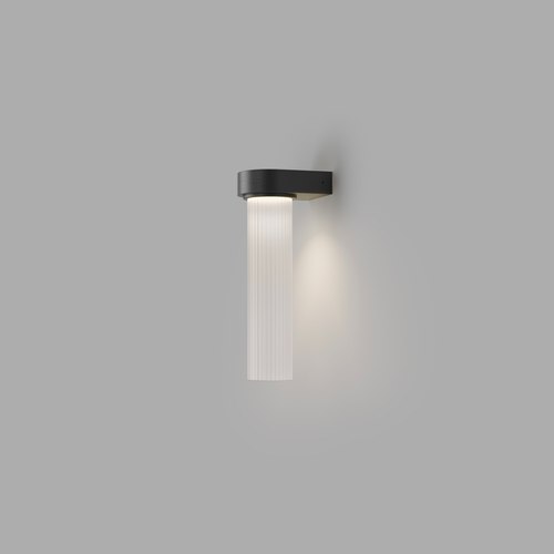 Iron Edge Wall Light