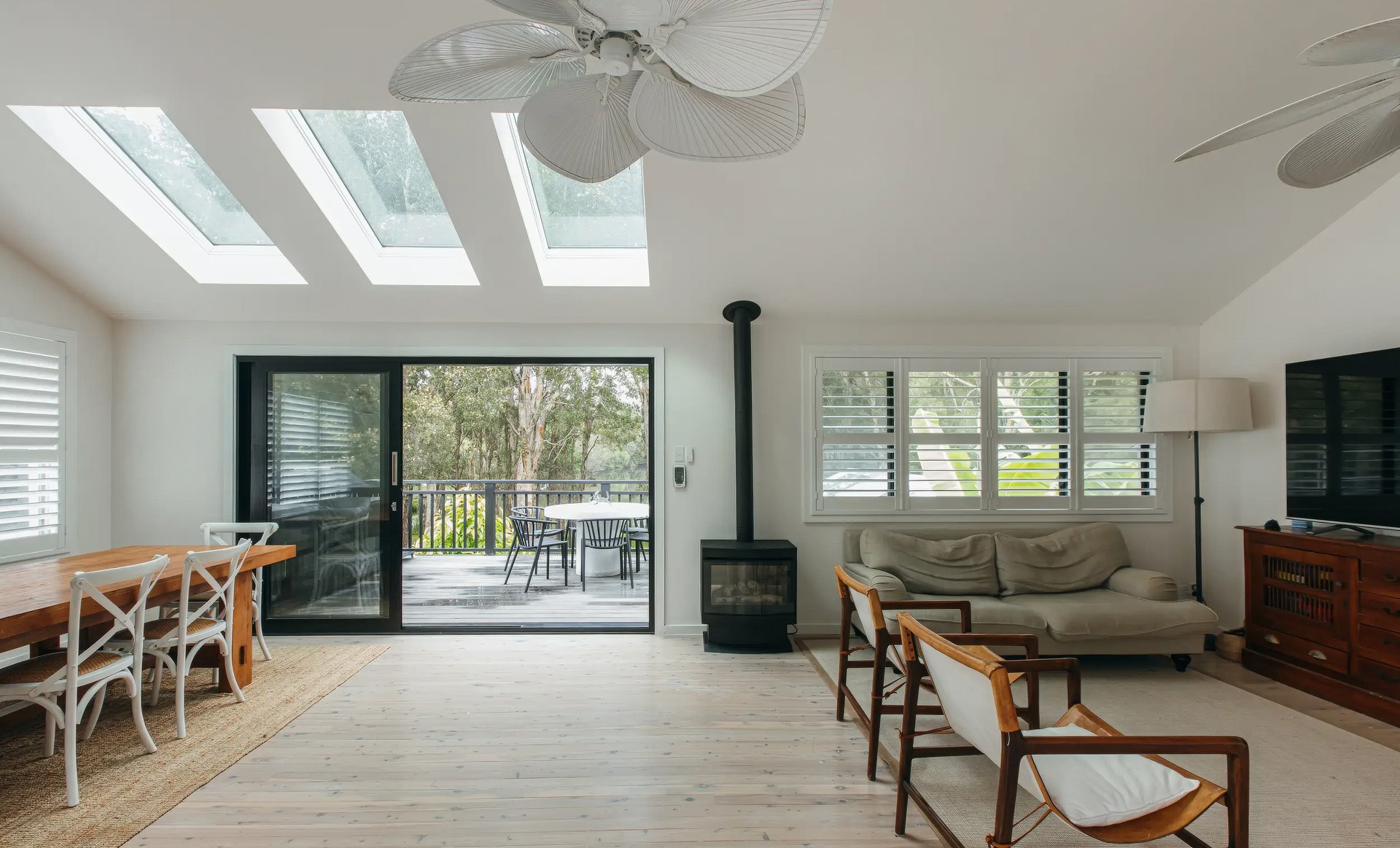 Akoya House