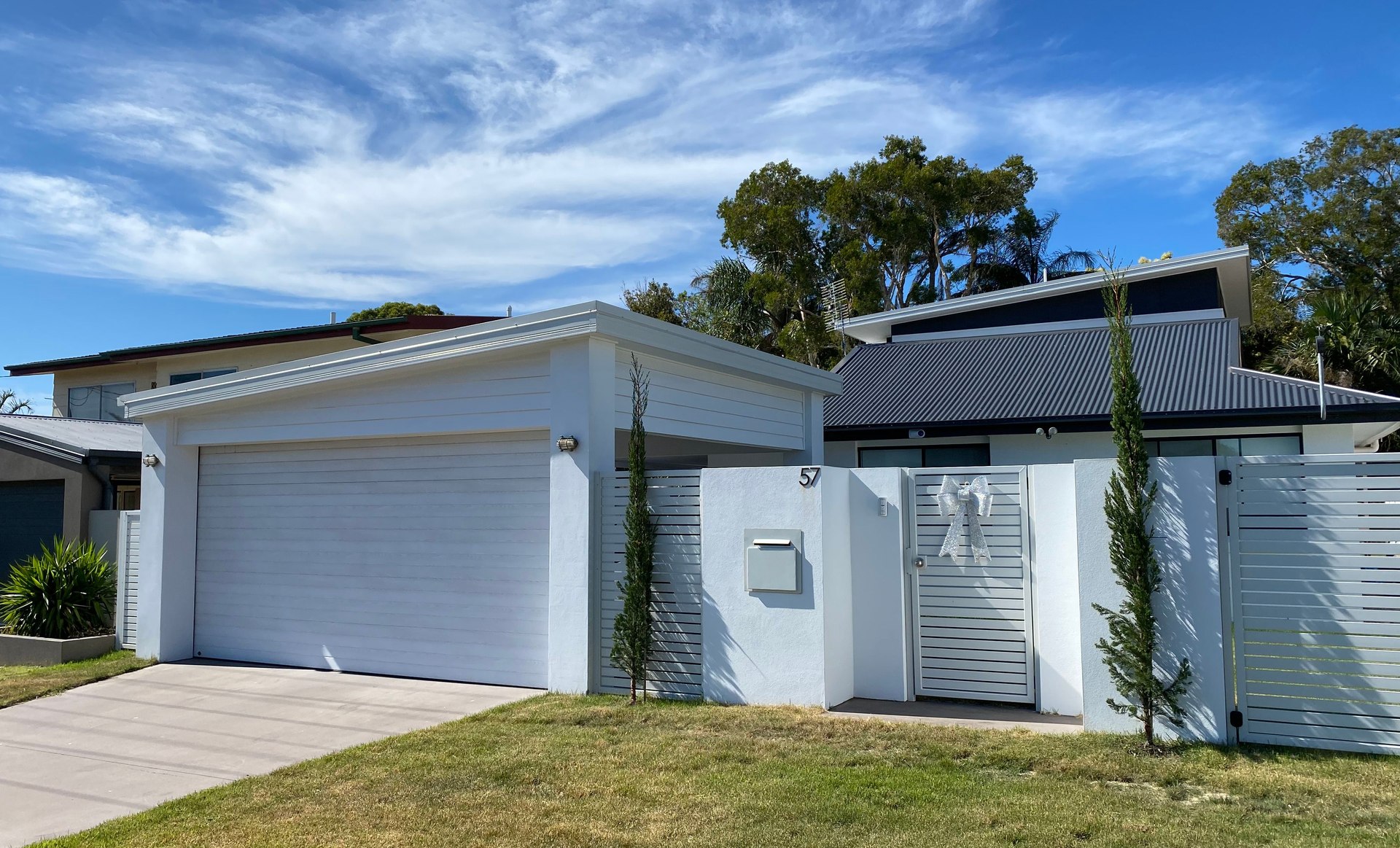 Modern Transformation to 60s Brick & Tile House
