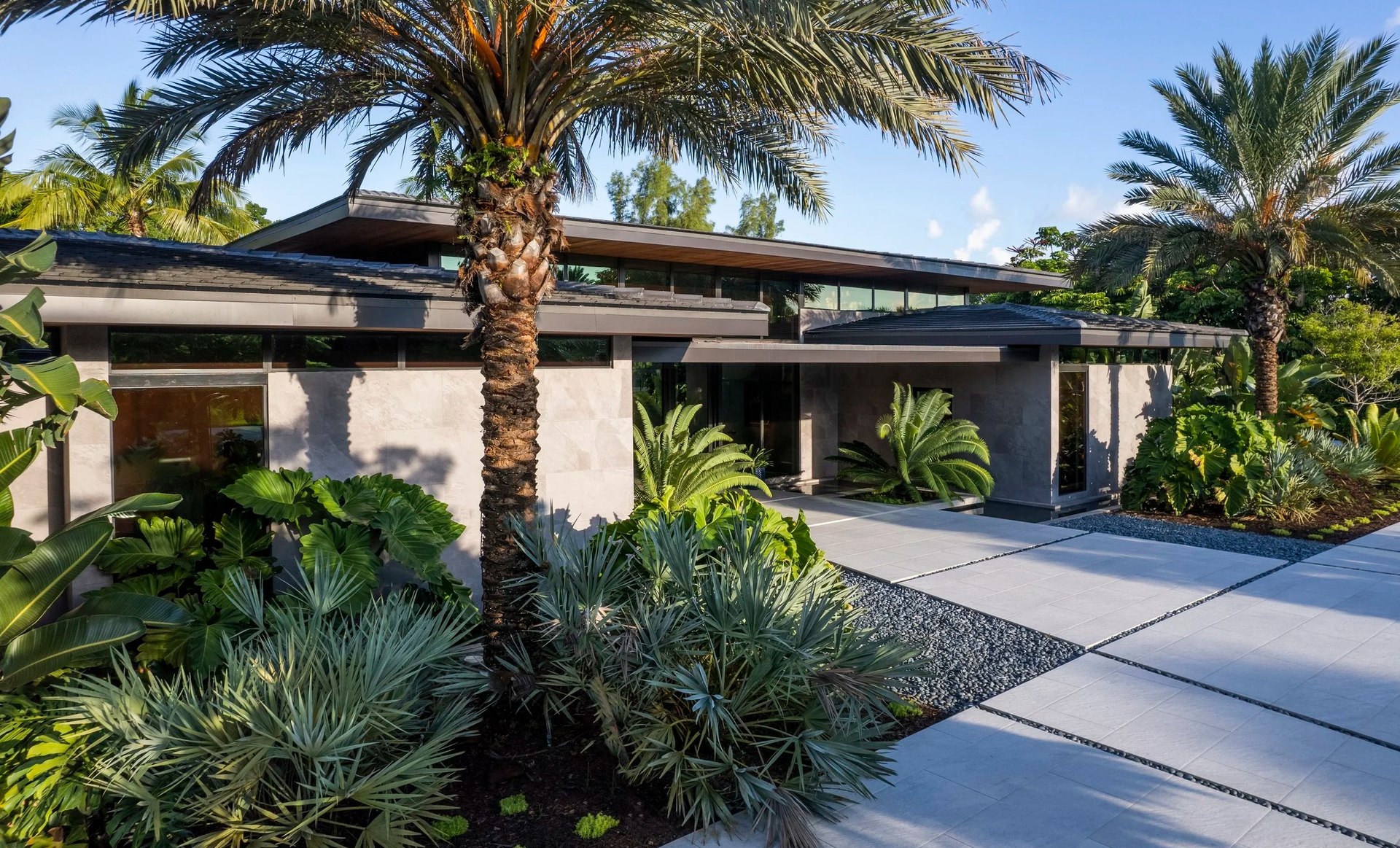 Ridge Residence
