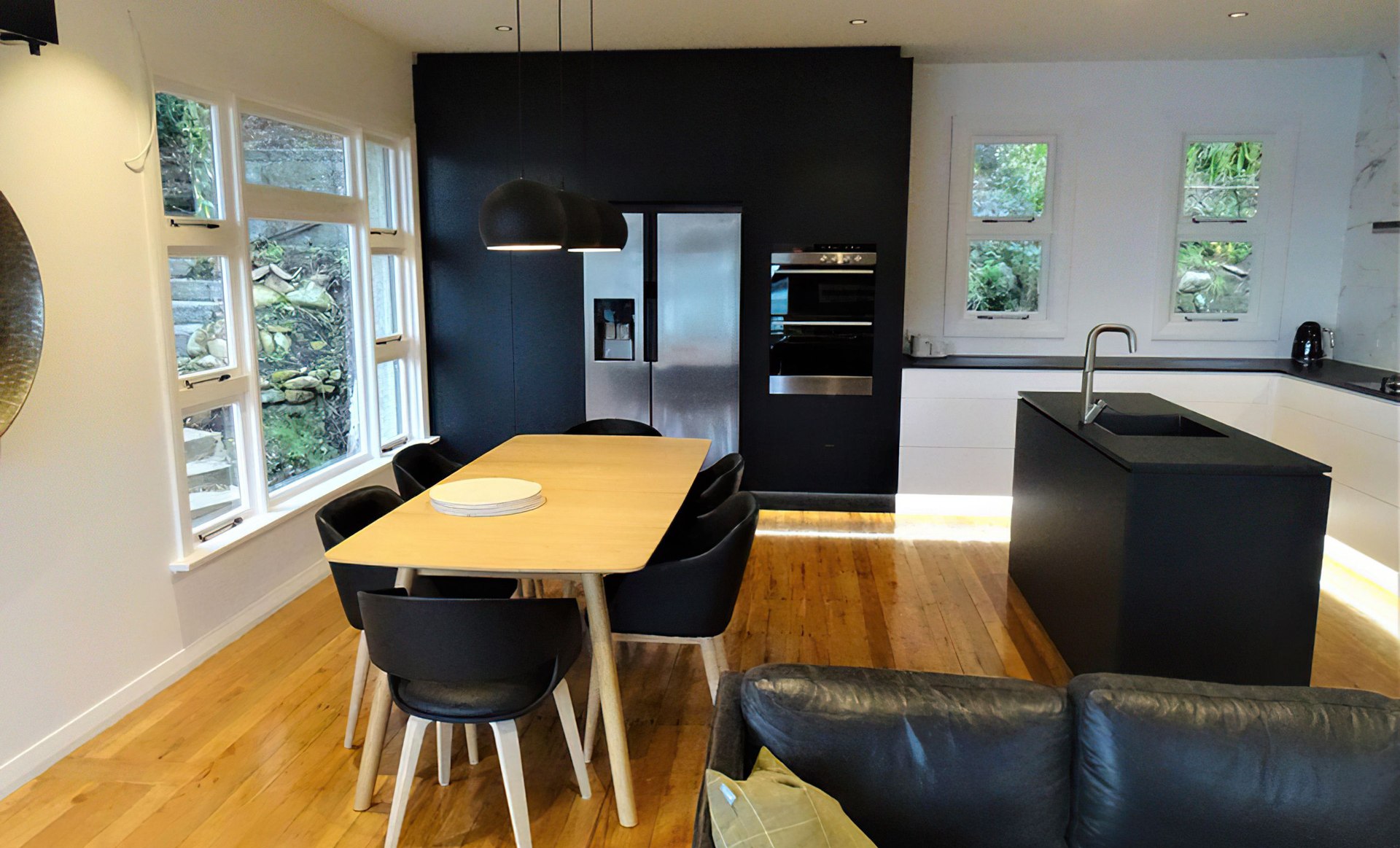 Stylish Harbourside Kitchen