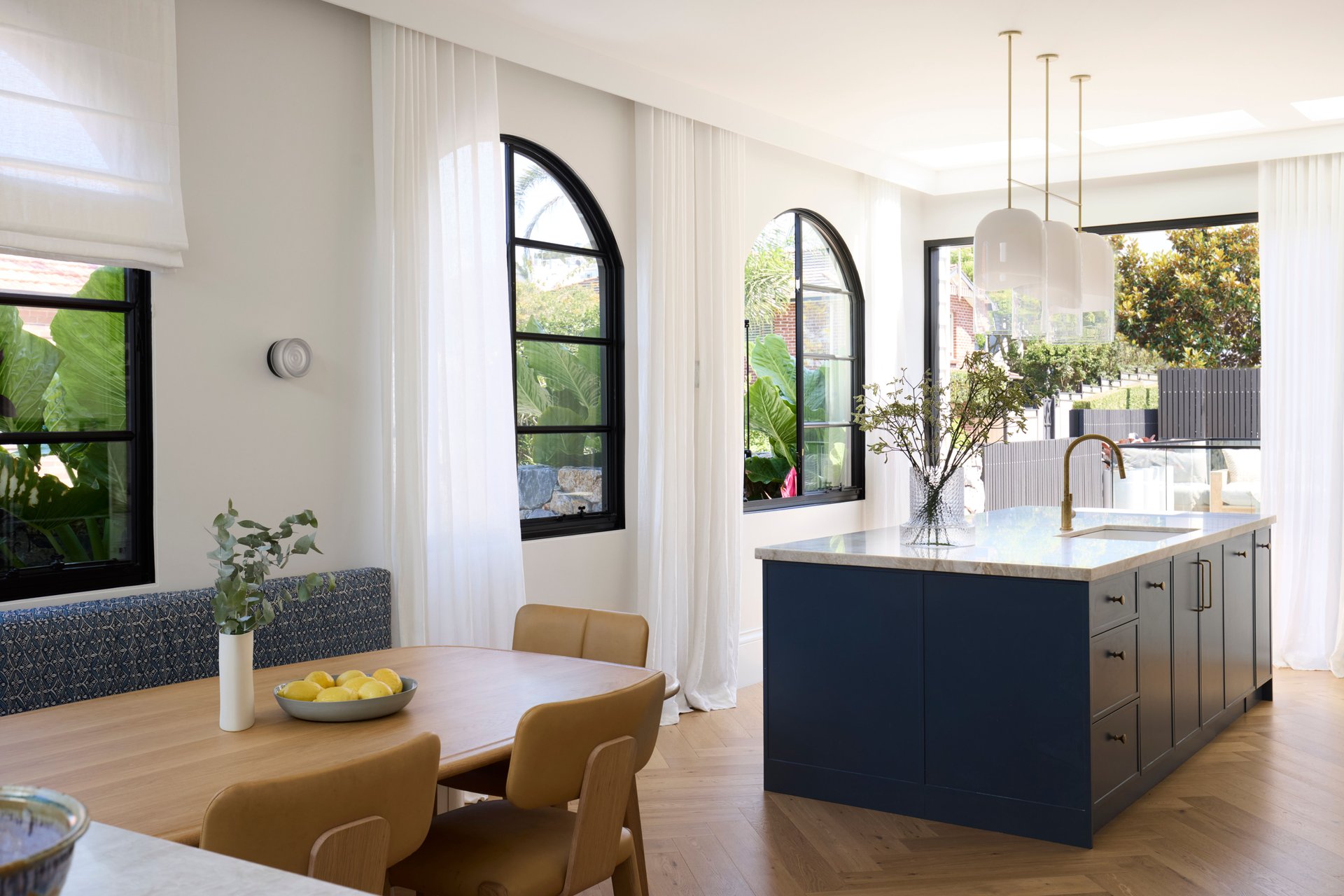 Waverley Arch House by Zen Doors & Windows | ArchiPro AU