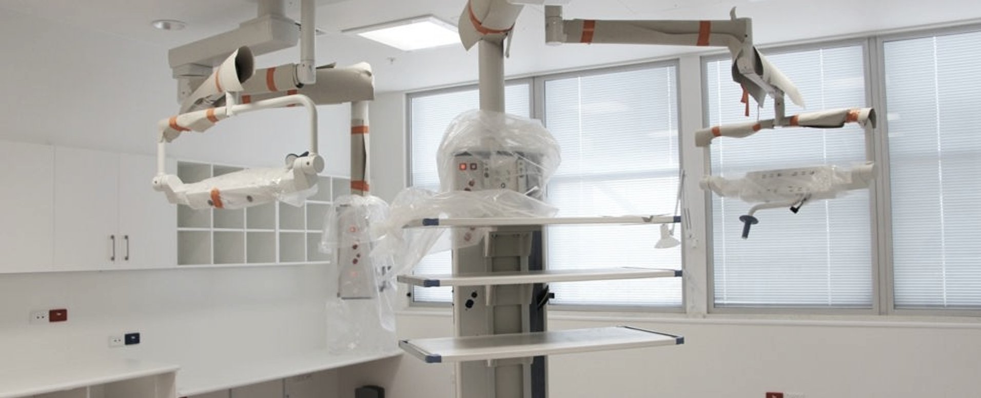 Auckland Hospital Endoscopy Suite Altro ArchiPro AU