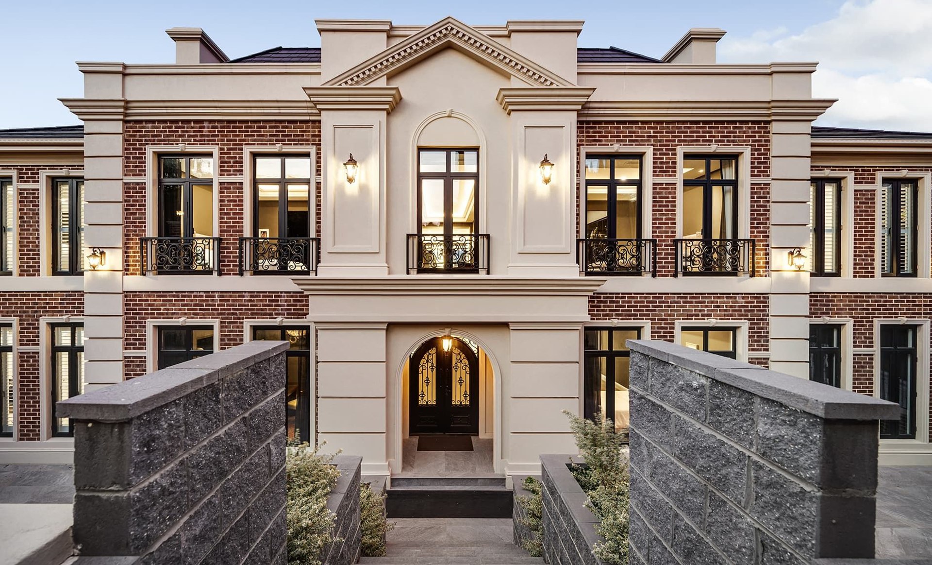 Pleasant View Manor