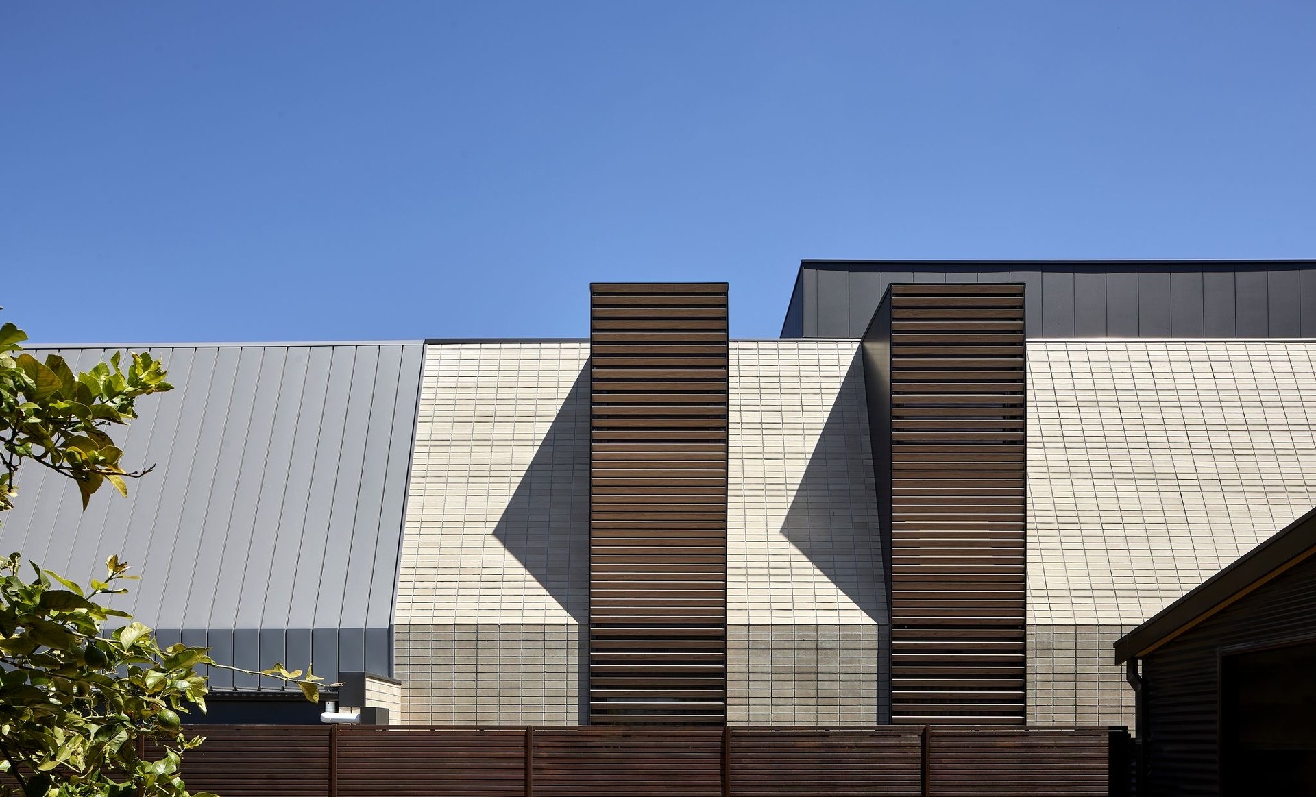 Two Fold House