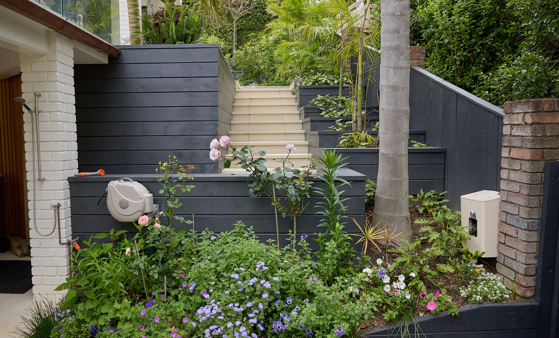 Castor Bay Lifestyle Garden