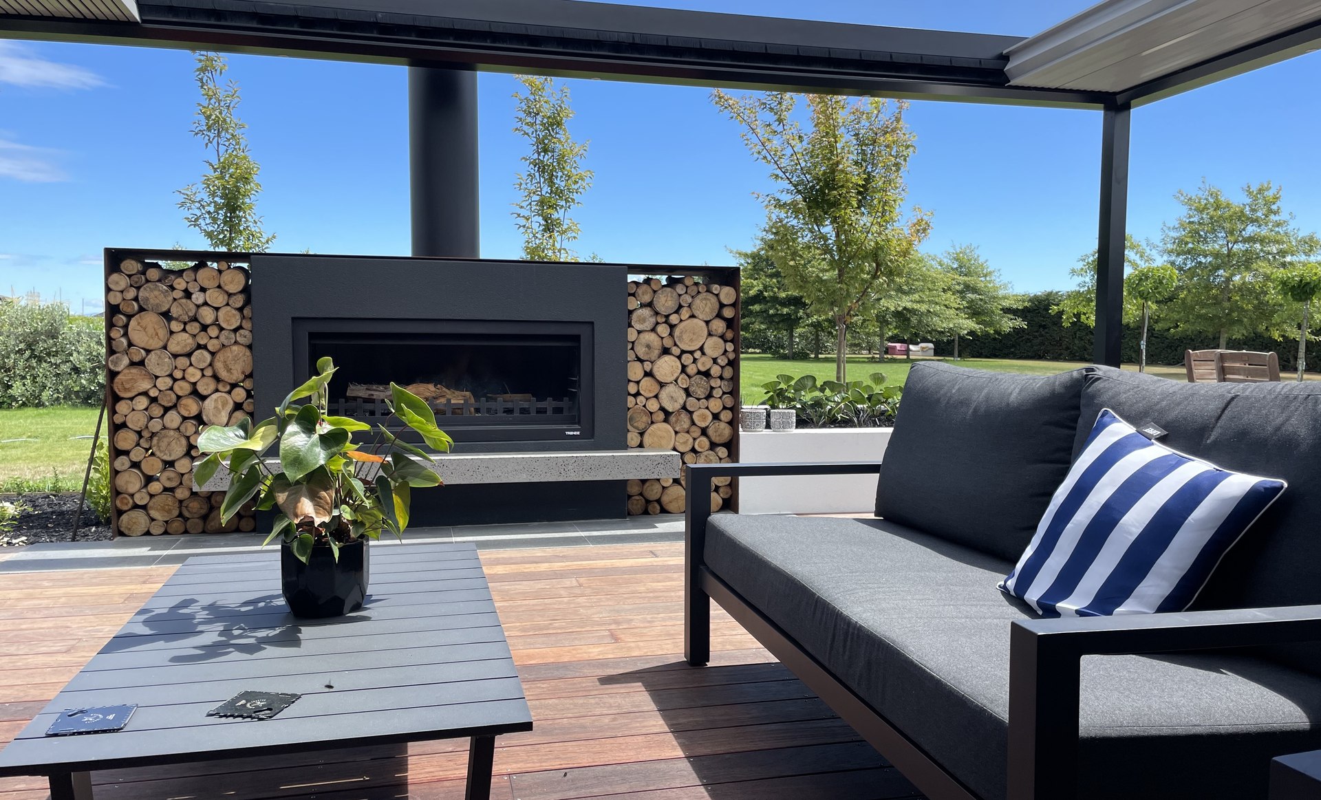 Mandeville outdoor living