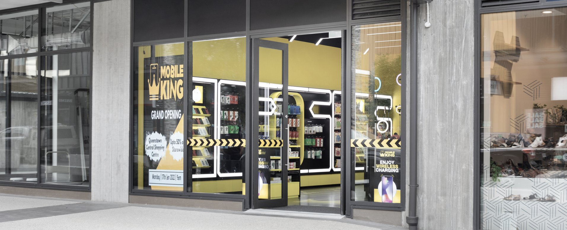 Mobile King, Queenstown by Brownie Construction ArchiPro AU