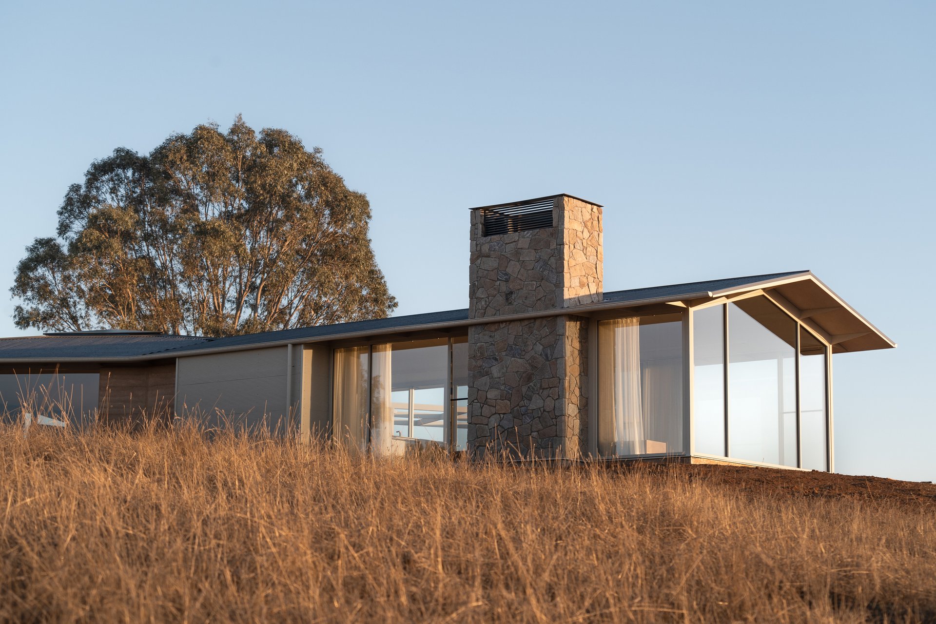 Table Top House by Pleysier Perkins | ArchiPro AU
