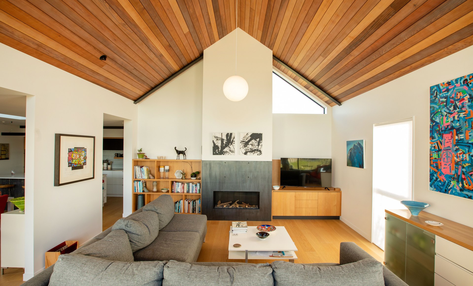 Iwa House